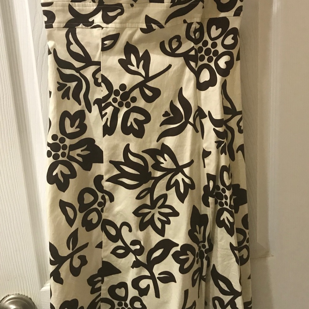 Dress - Picture 4 of 6